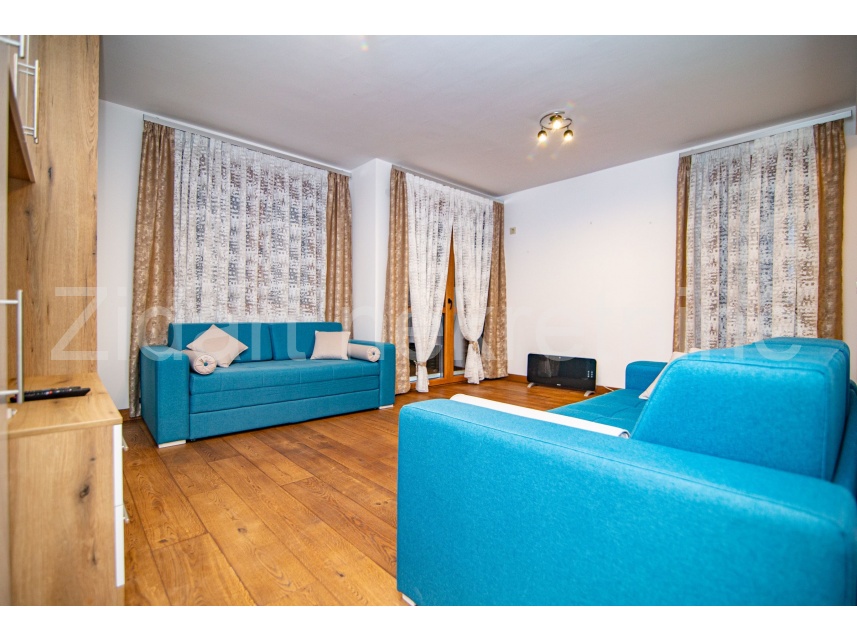 Квартира, 365 м², 76 000$ — FAKTOR